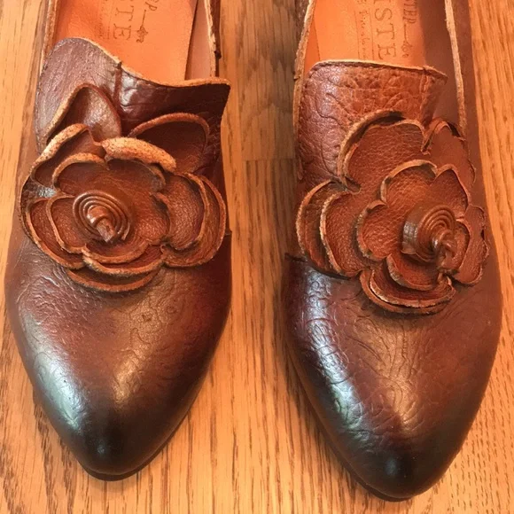 Noora by L'Artiste for Springstep - Picture 7 of 10